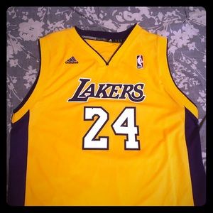 Lakers Kobe Bryant Adidas jersey #24 boys large